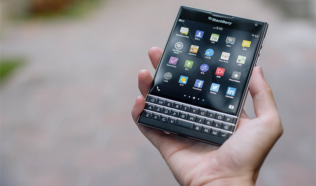 黑莓手机宣布彻底退出历史舞台：今年8月底停售
