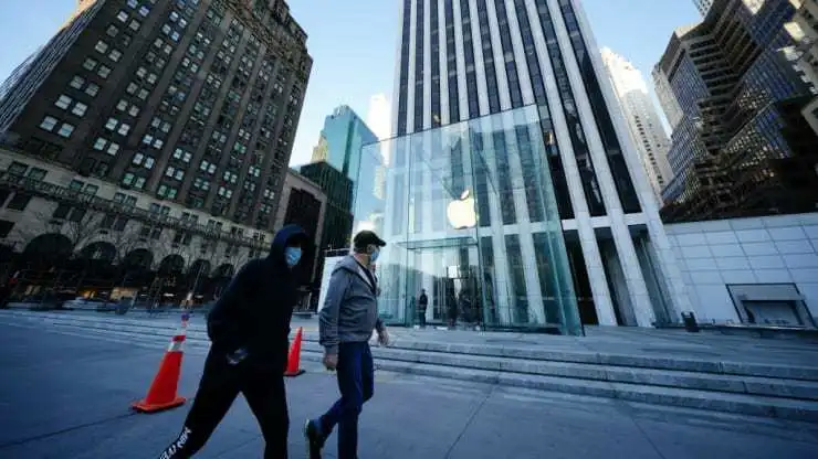 <b>苹果等五大科技股市值一夜蒸发近2700亿美元，微软成最大输家</b>