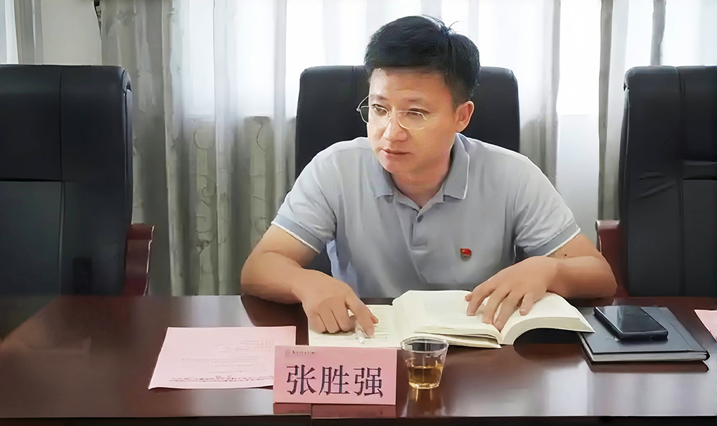 张胜强任厦门大学新闻传播学院党委书记，曾铮不再担任